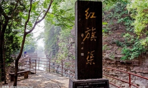 “红旗渠精神传承  灿烂的殷商文明”二日研学